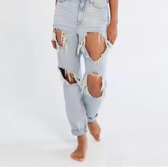 Urban BDG Ripped Jeans - Picture 1 of 3